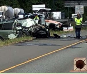 Vechicle crashed in to IR truck on I-405