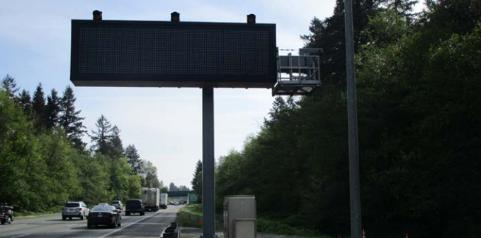 I-5/Mounts Road Vicinity - Variable Message Sign