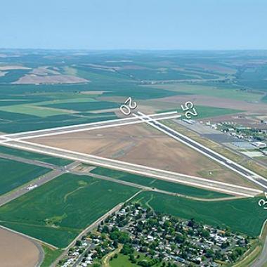 Walla Walla Airport runway located in a flat area.