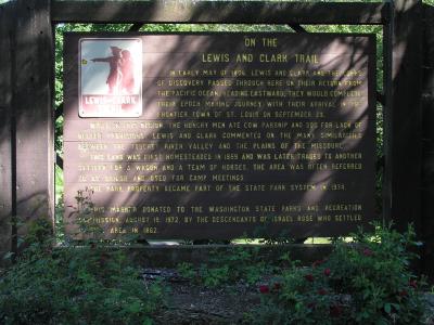 Lewis and Clark Trail marker