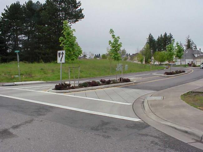 Transverse pattern of pavement markings